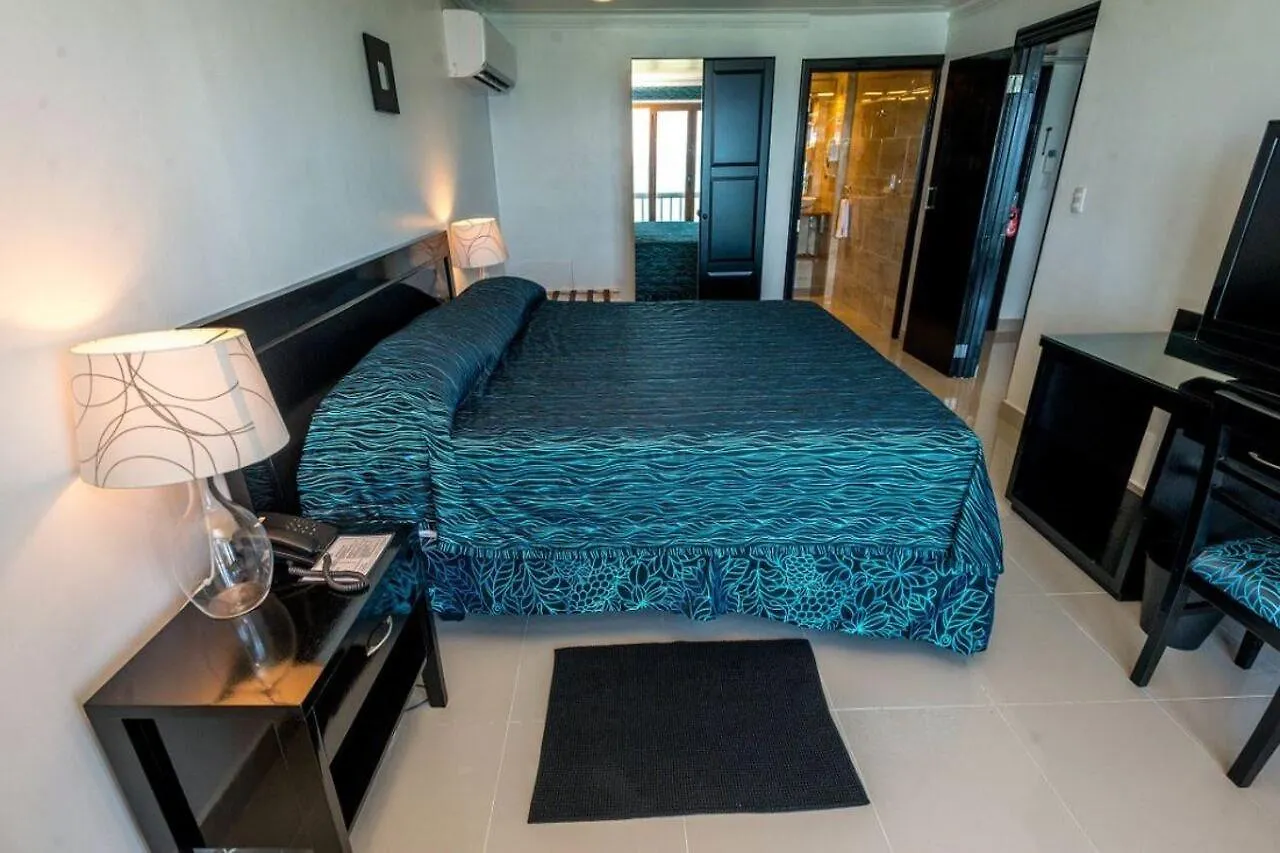 Napolitano Hotel Santo Domingo