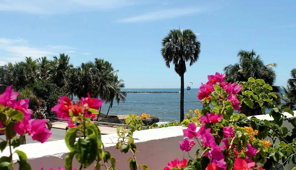 Napolitano Hotel Santo Domingo 3*,