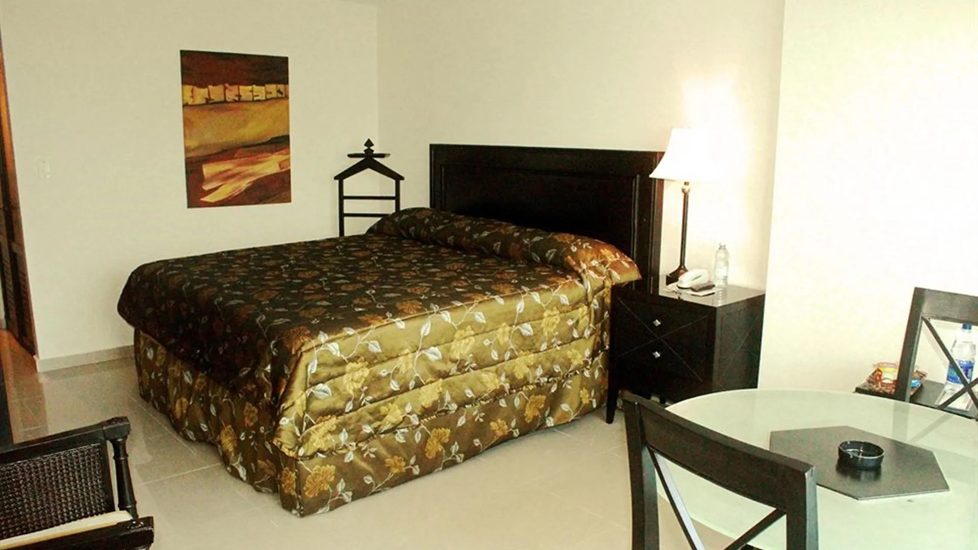 Napolitano Hotel Santo Domingo
