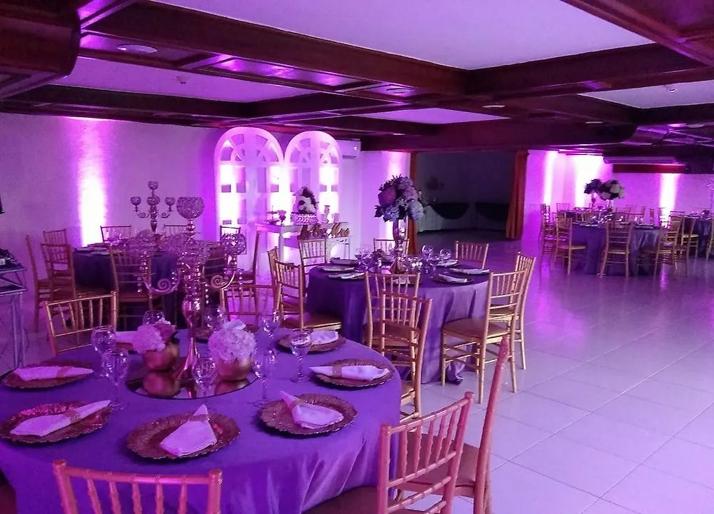 ***  Napolitano Hotel Santo Domingo Dominican Republic