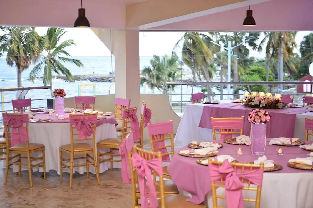 Napolitano Hotel Santo Domingo