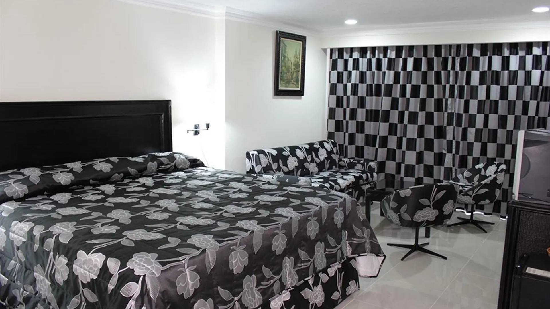 Napolitano Hotel Santo Domingo